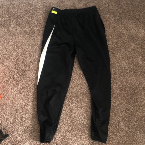 Mens Nike sweatpants XL - Picture 2 of 5